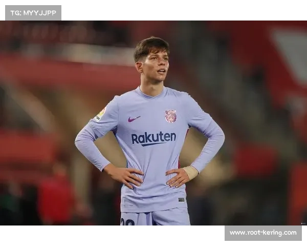 切尔西3-0十人巴萨，埃斯特旺一条龙破门，阿劳霍染红